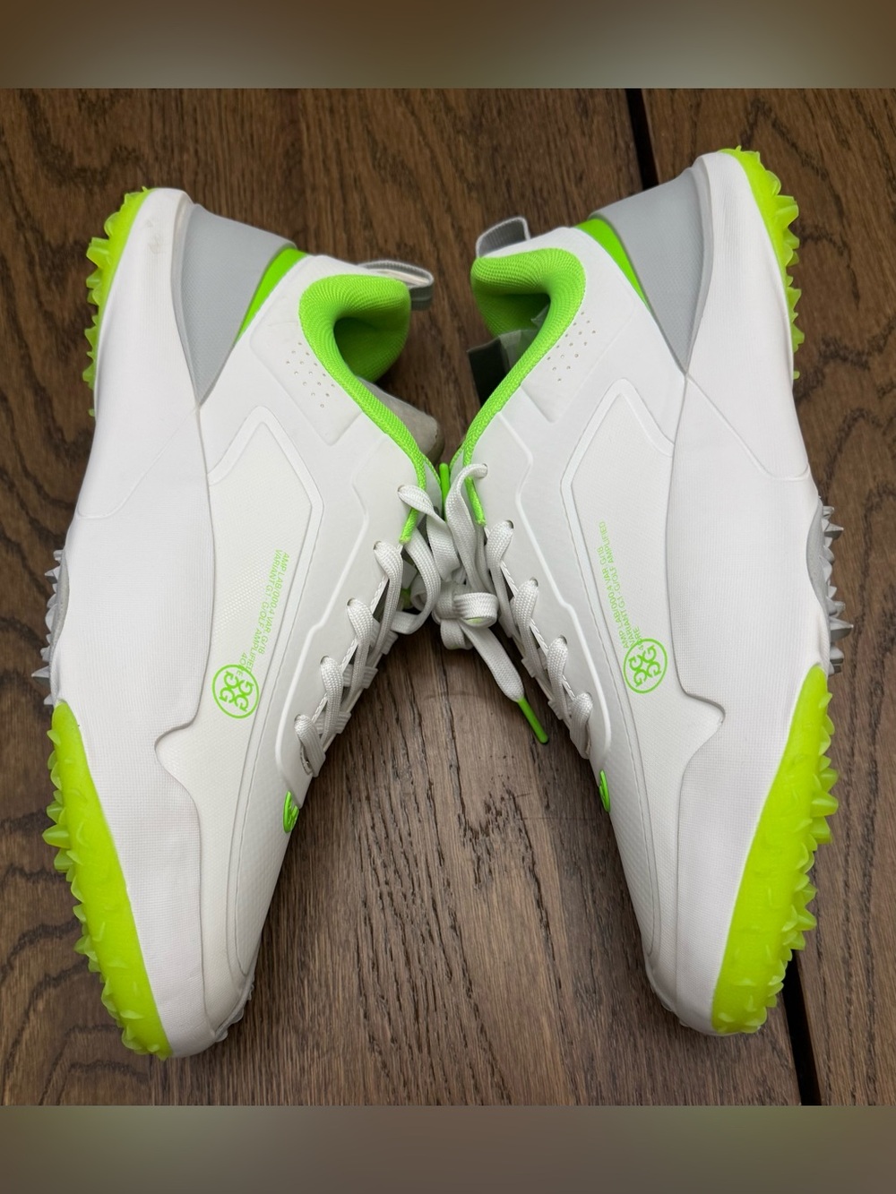 G/FORE G/18 Spikeless Golf Shoes White Nimbus Gecko Green GUF000001 Men’s 11 - Picture 2 of 7